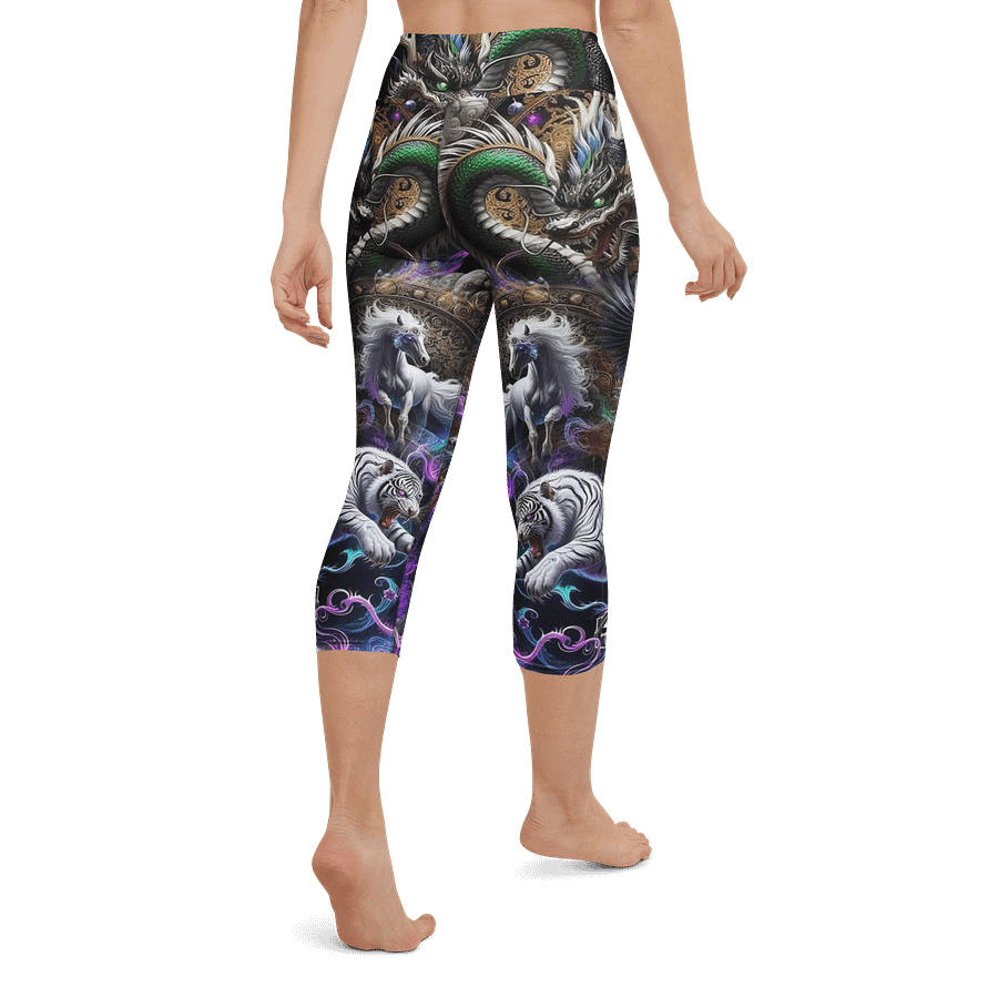 Dragon Scales Yoga Capri Leggings product image (3)