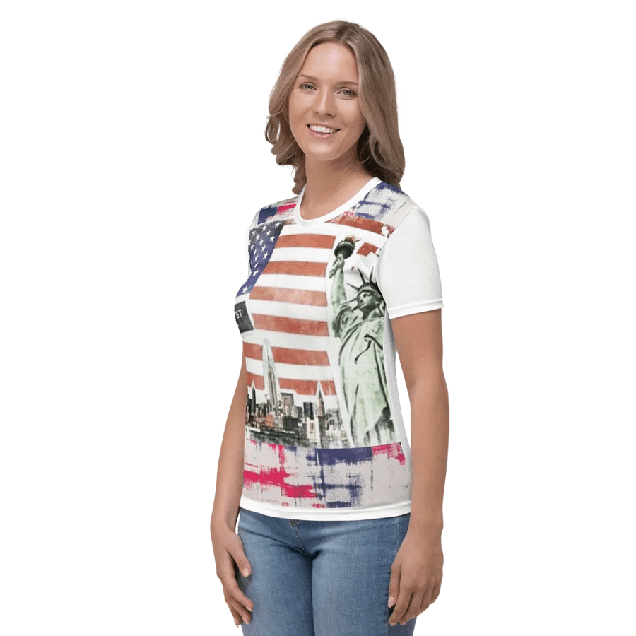 Women's Crew Neck T-Shirt Statue of Liberty product image (3)