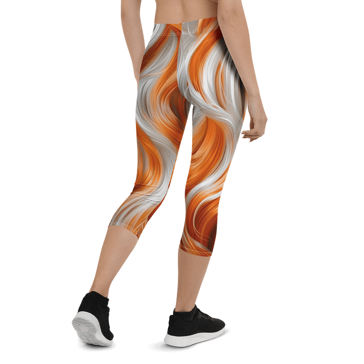 Flowing Abstract Wave Print Capri Leggings product image (2)