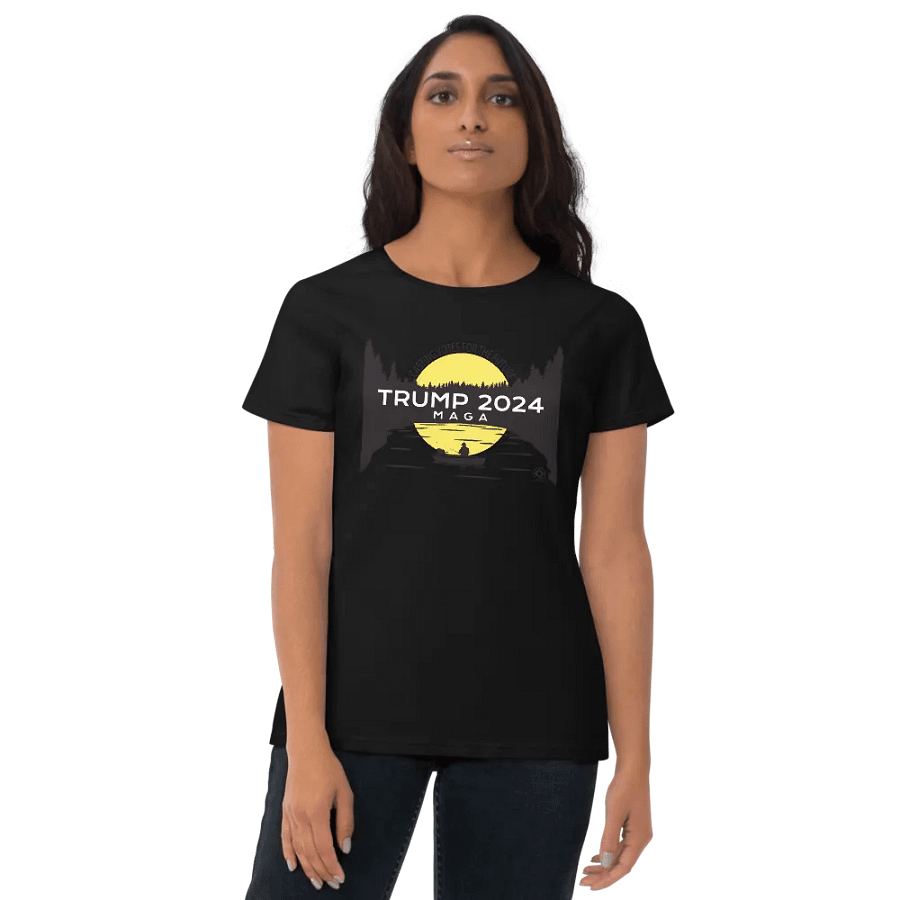 Trump 2024 Fishing Sunset Women's T-Shirt product image (20)