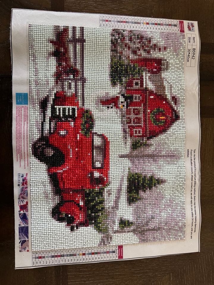 Red Truck w/ Christmas Tree Full Drill Diamond Painting product image (2)
