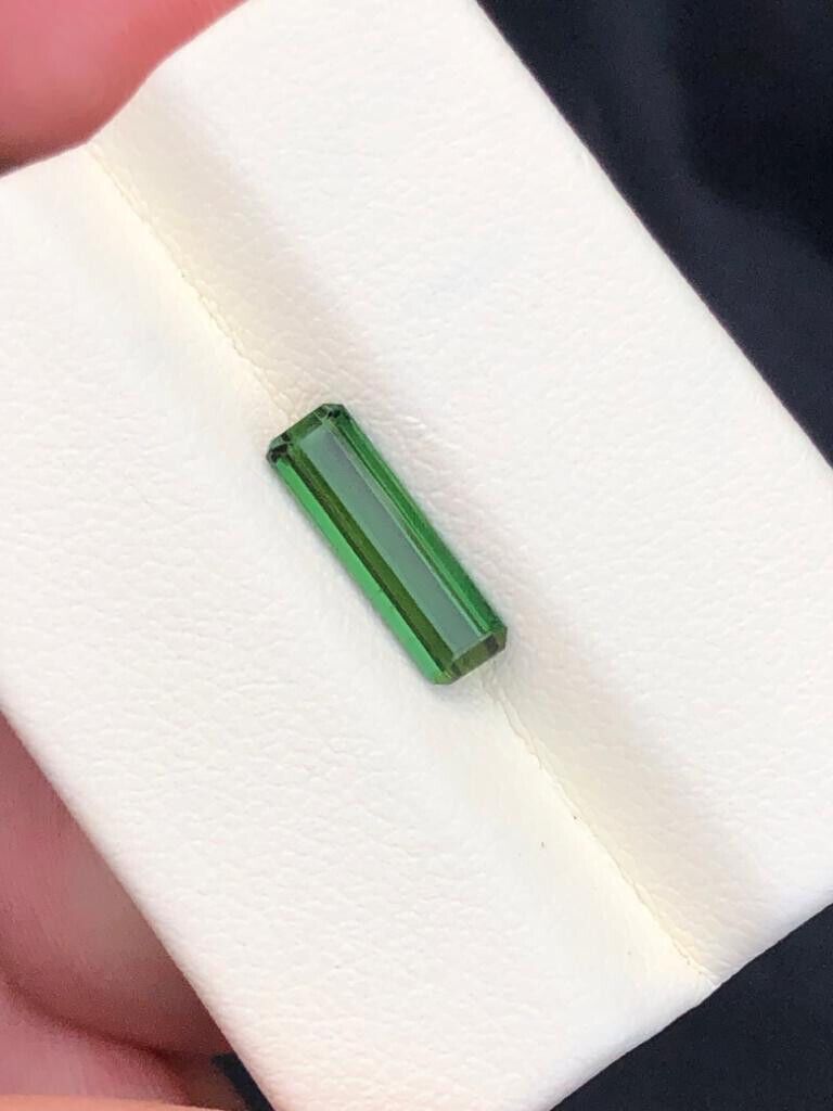 TOURMALINE GEMSTONE FOR RING & PENDANT GREEN EMERALD CUT, 1.80 CARAT product image (4)