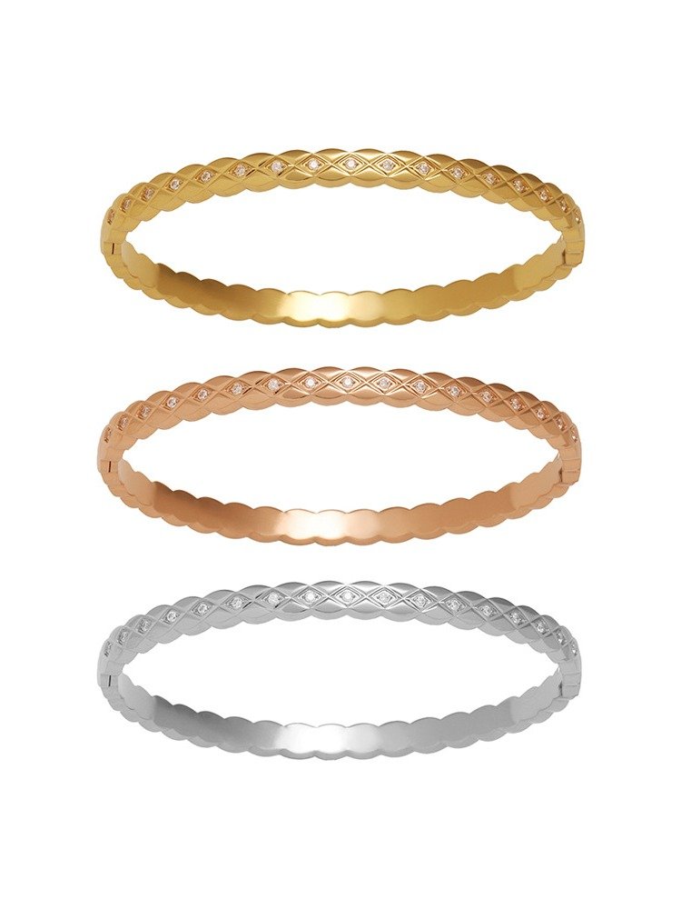 Twisted Diamond Bracelet | 18K Gold Plated product image (1)