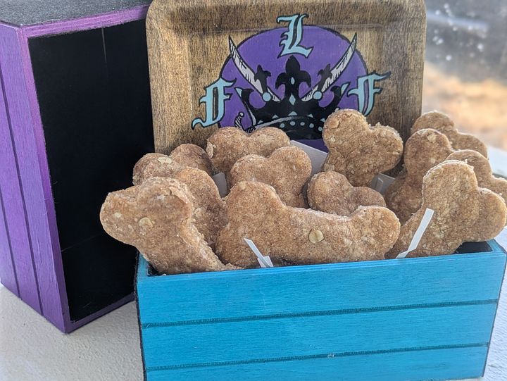 Cinna-Pup Crunch Treats product image (1)