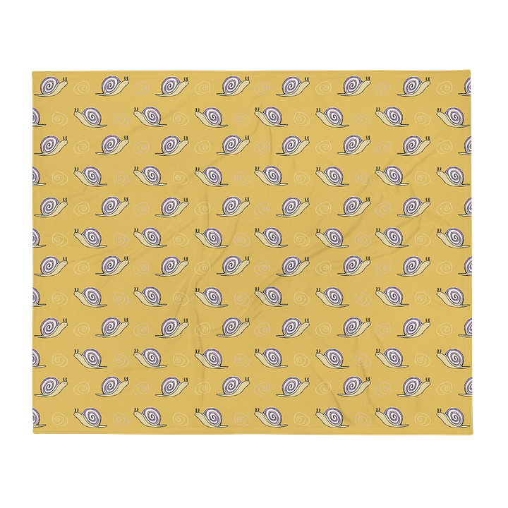 Snail Doodle Patterned Throw Blanket product image (2)