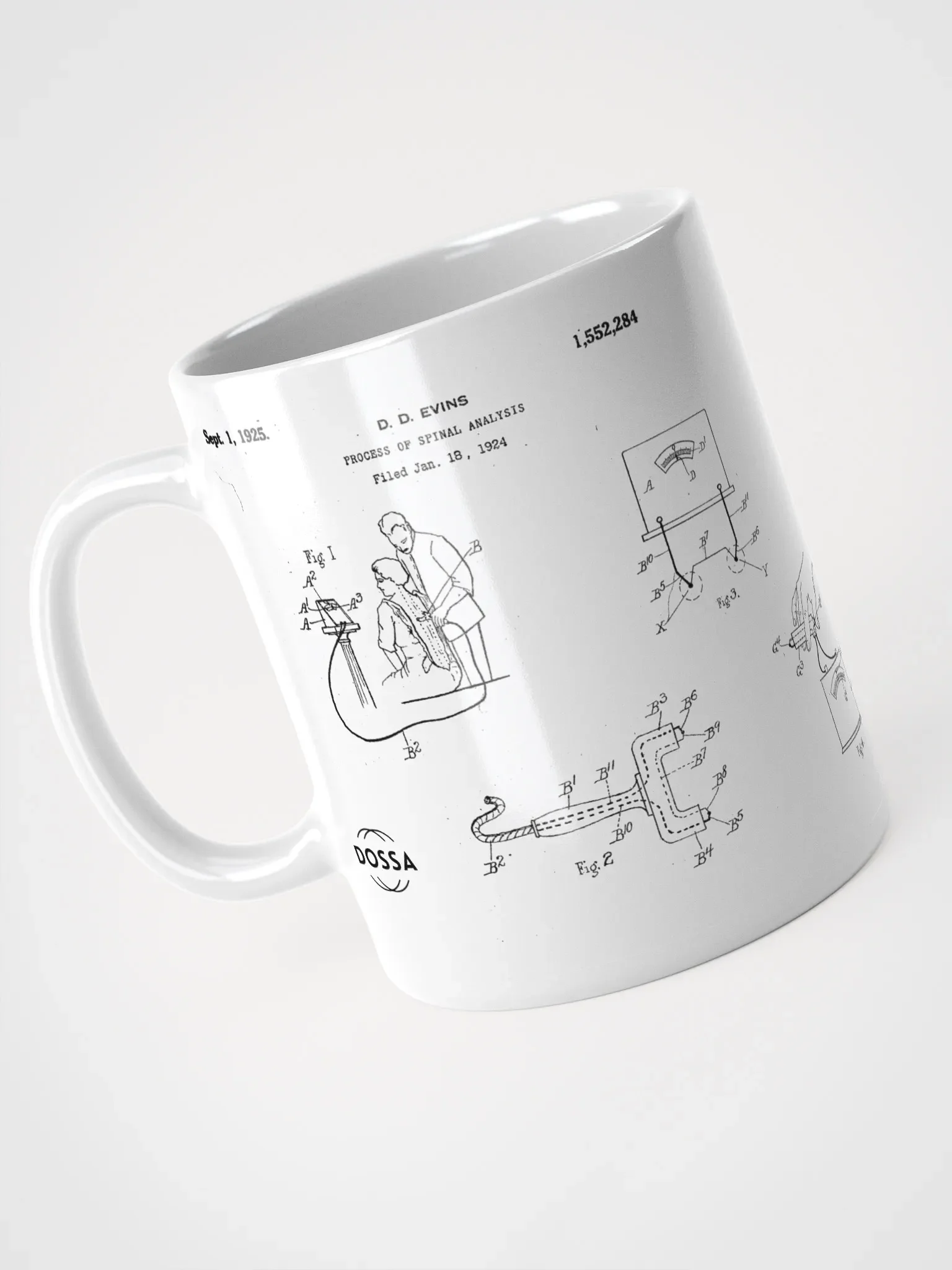 Dossa patent mug product image (3)