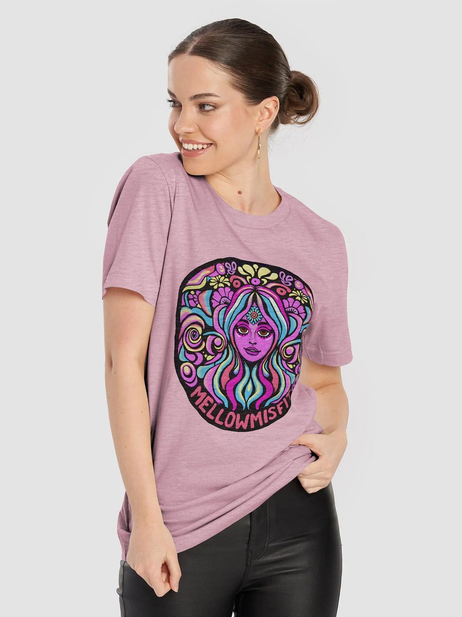 Psychedelic Dreamer T-Shirt, but she's big product image (17)