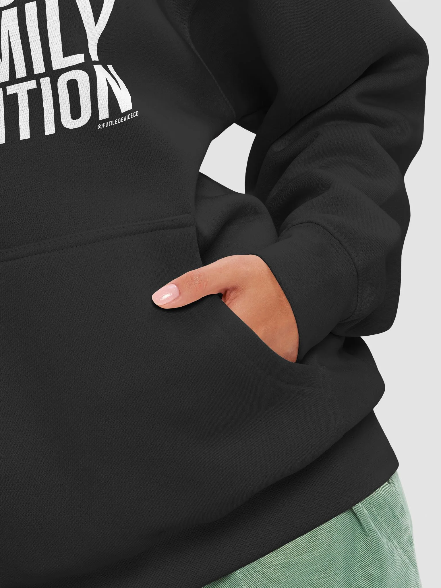 FUTILE DEVICE: FAMILY TRADITION (PULLOVER HOODIE) product image (8)