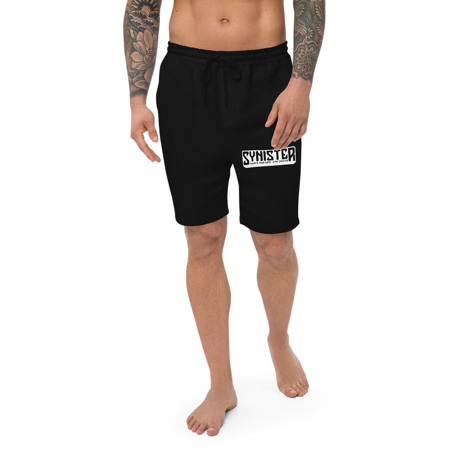 Shorts to game in product image (5)