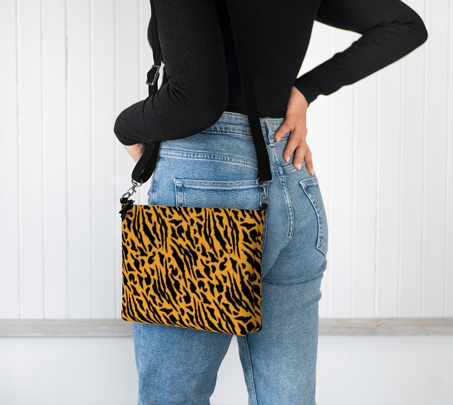 Vegan Leather Purse product image (3)