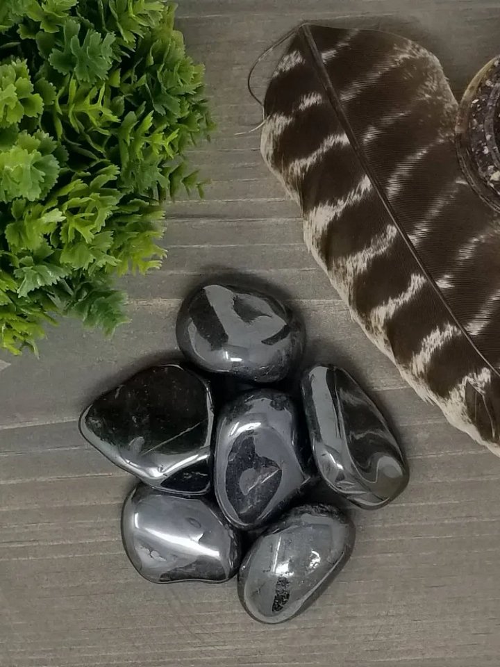 Hematite Tumbled Pocket Stone – Grounding • Protection • Strength product image (2)