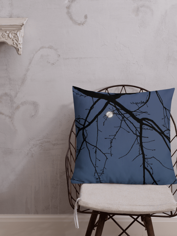 Premium-Kissen - Monduntergang hinter einem Baum product image (3)