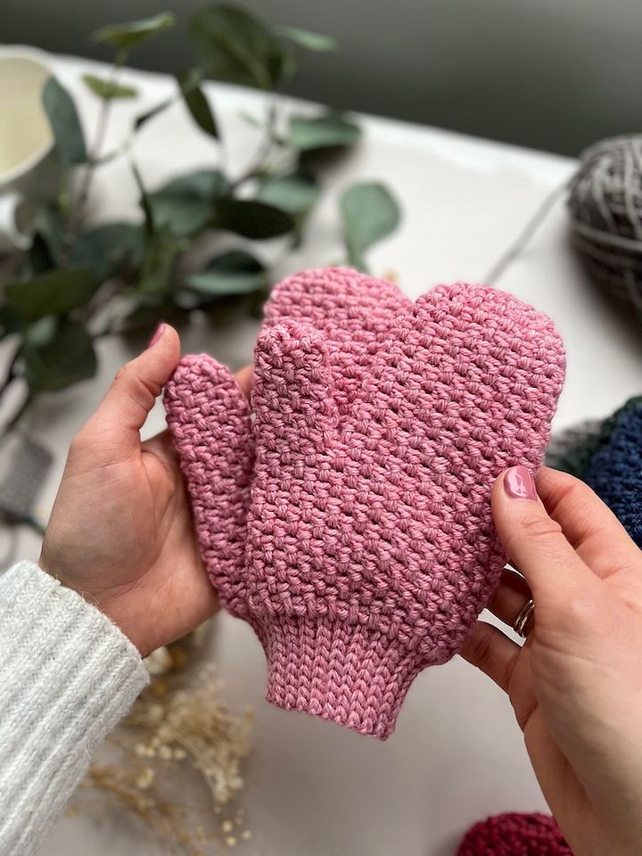 Herringbone Moss Stitch Crochet Mittens Pattern Baby to Adult Size product image (2)