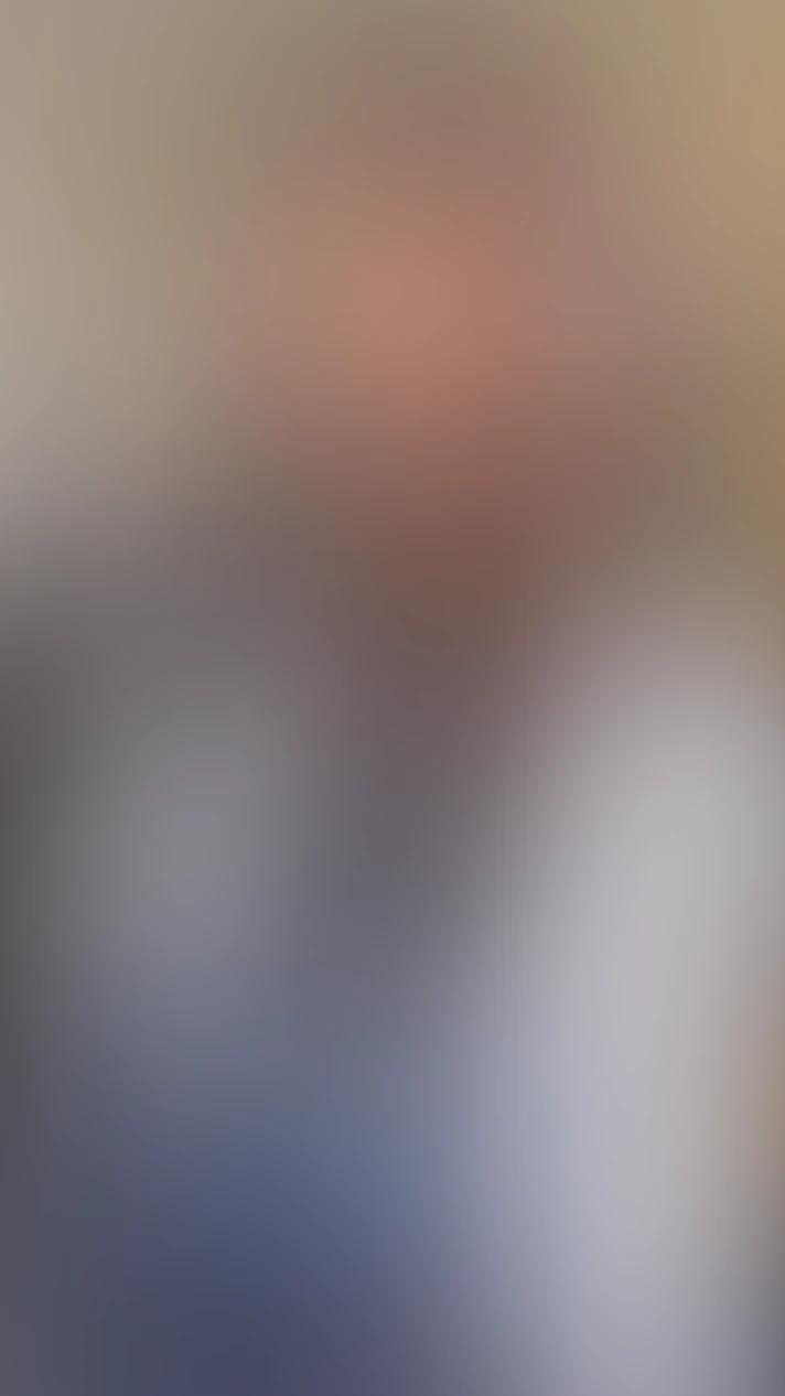 Video thumbnail background