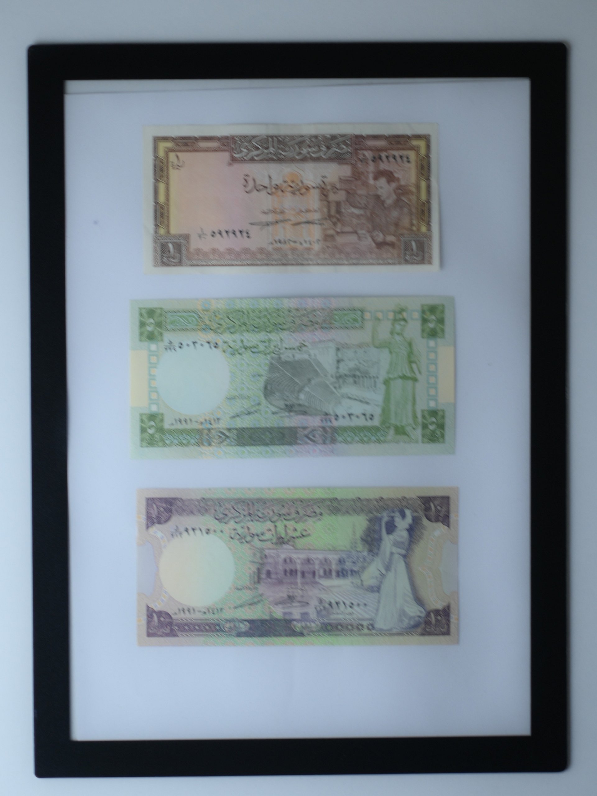 اخر اصدارات ورقية من فئة ليرة، 5 ليرات ، 10 ليرات product image (1)