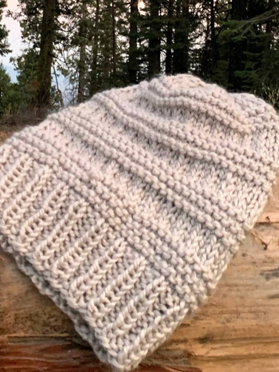 Slouchy Beanie Knit Pattern product image (3)