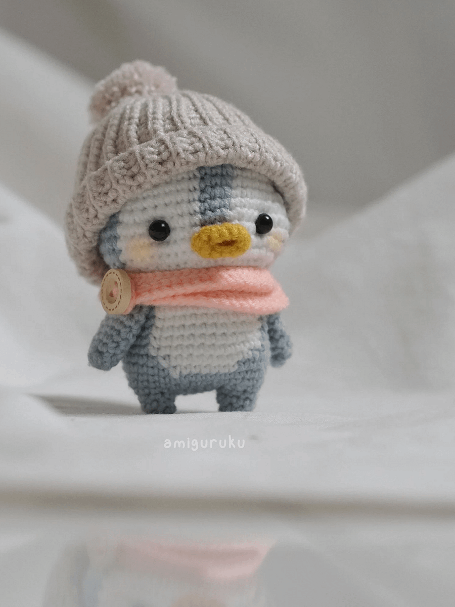 The Lost Baby Penguin - Finished Doll product image (4)