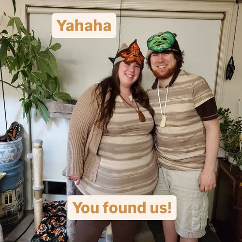 My other Korok bestie @maple_mariposa for Halloween 🎃 #Halloween #Korok #Zelda #Tree #Link #LegendOfZelda