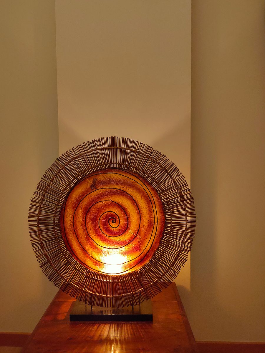Descubra o Candeeiro Espiral – Um Símbolo de Estoicismo, Naturalidade e os Ciclos da Vida product image (8)