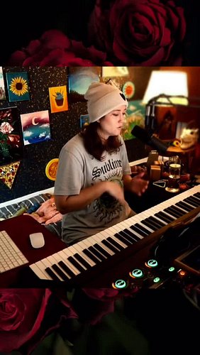 Sometimes a loop works out well.
Sometimes it looks seamless.
Most of the time, it doesn’t.

Note: Audio out of sync with vid...