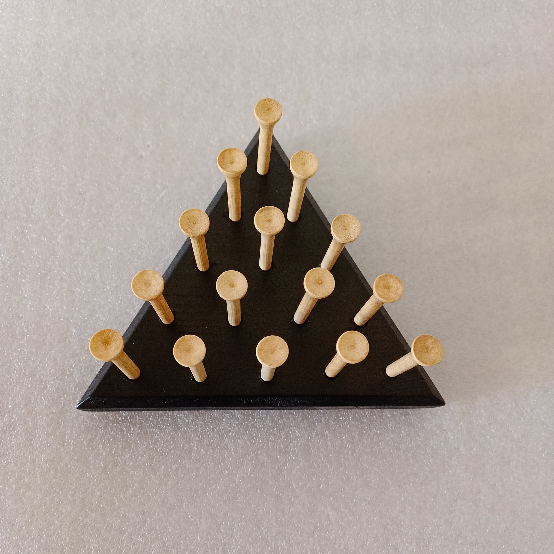Triangle Peg Game with BLACK Base product image (3)