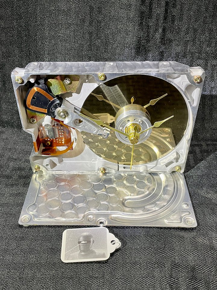 Gort - Hard Drive Clock product image (1)