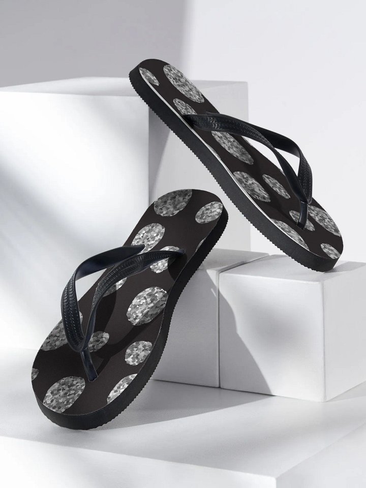 Gemstone Glitz Chic Flip-Flops product image (2)