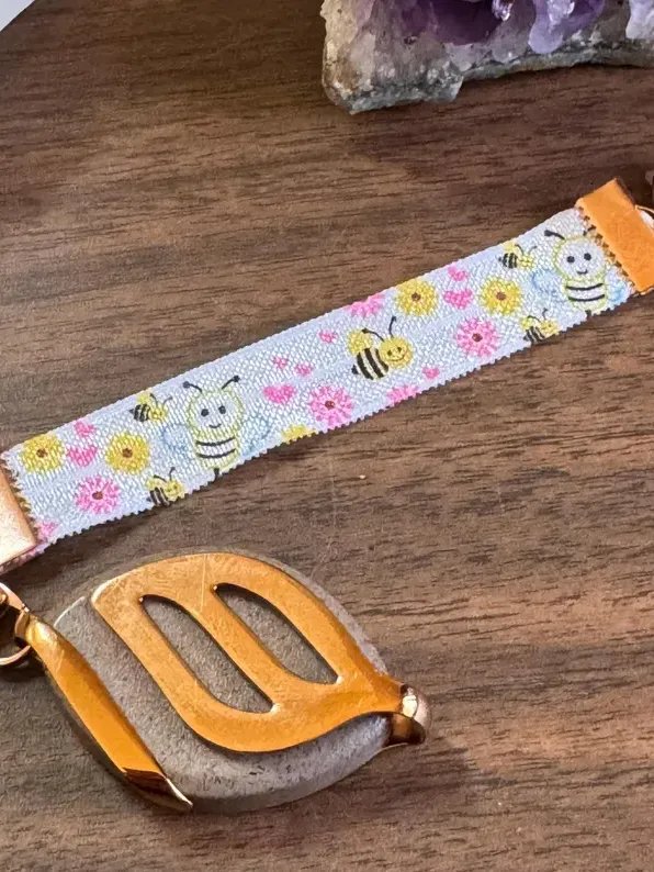 Sweet Pea Elastic Bracelet | Handmade Accessory for Bellabeat Leaf Urban & Ivy product image (1)