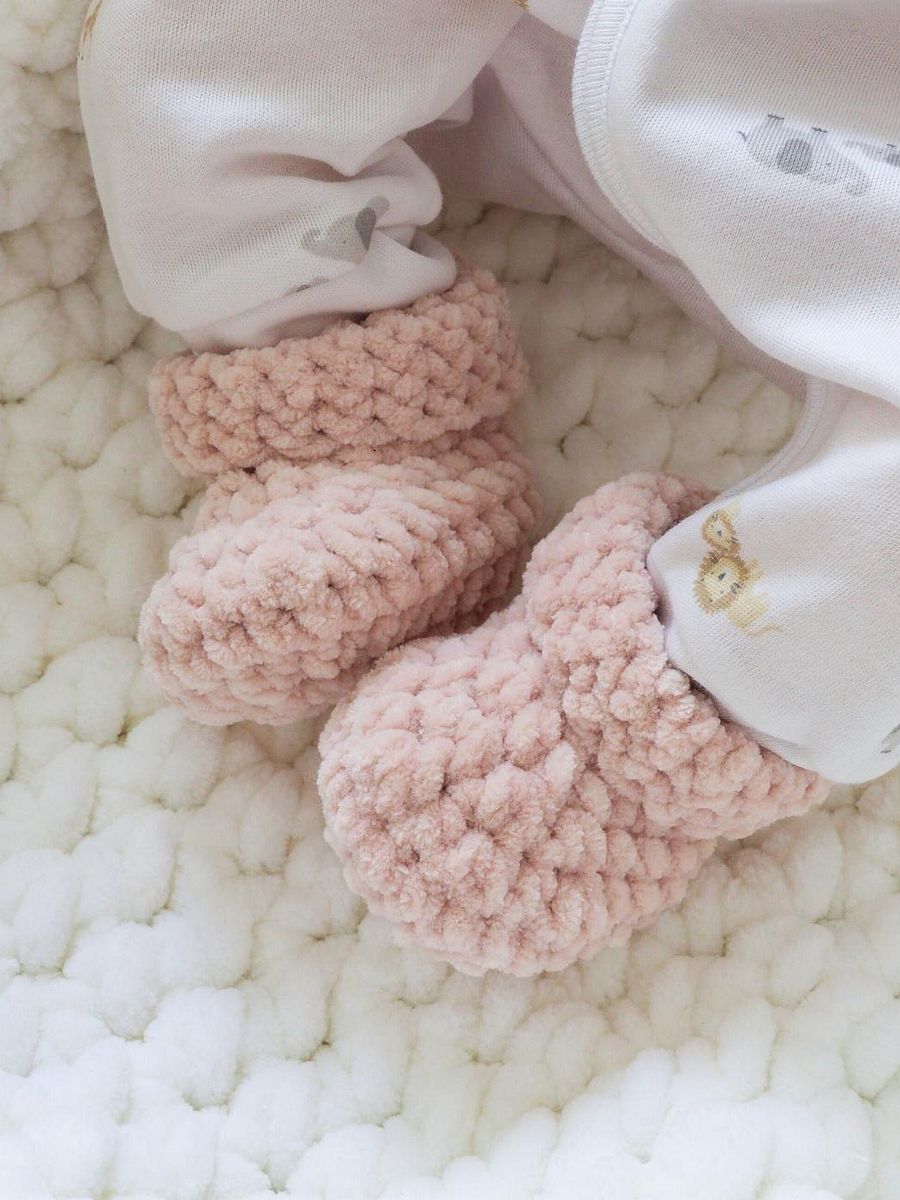Crochet Pattern: Quick and Easy Baby Booties product image (8)