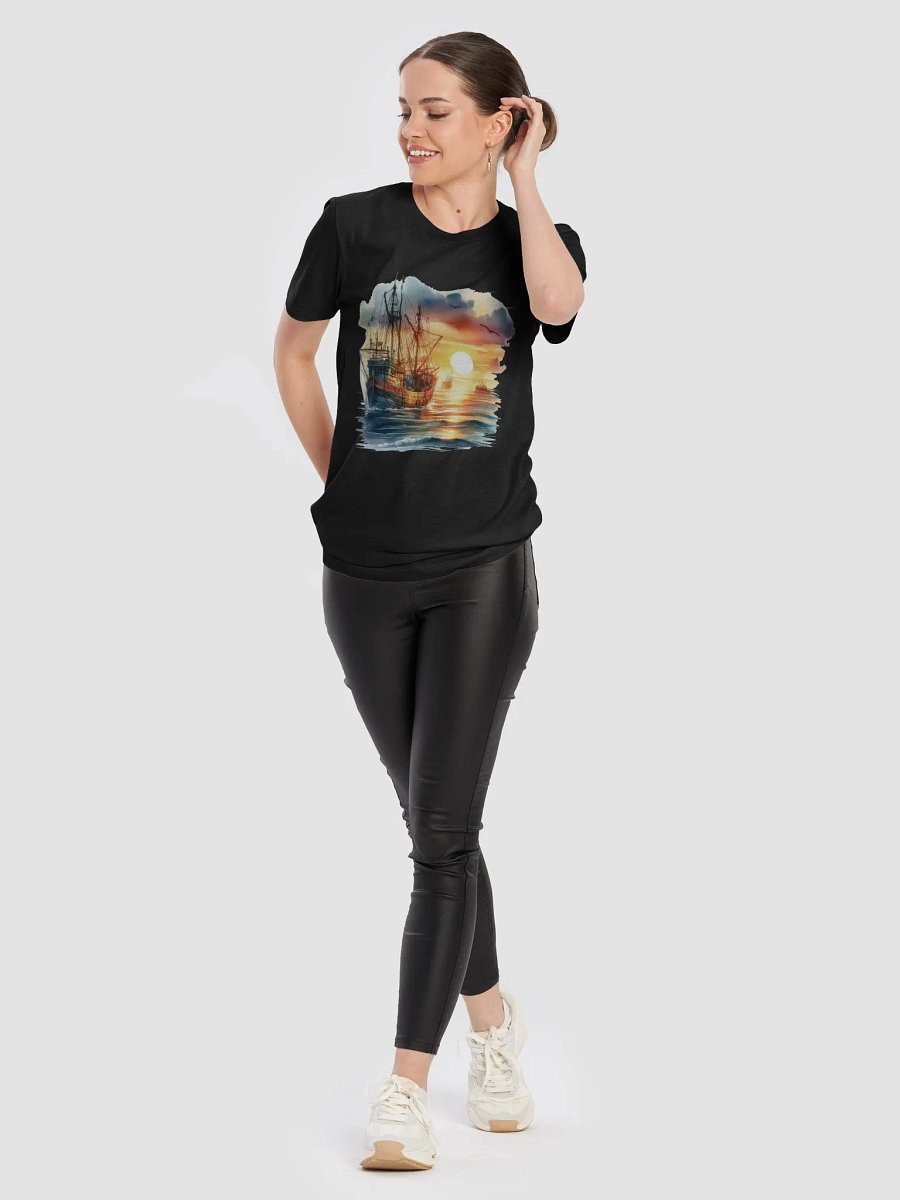 Sunset Sailing Dreams T-Shirt product image (8)