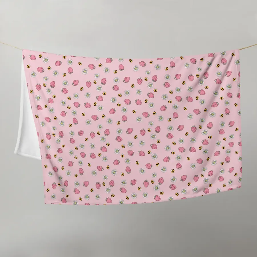Strawberries And Flowers Blanket product image (9)