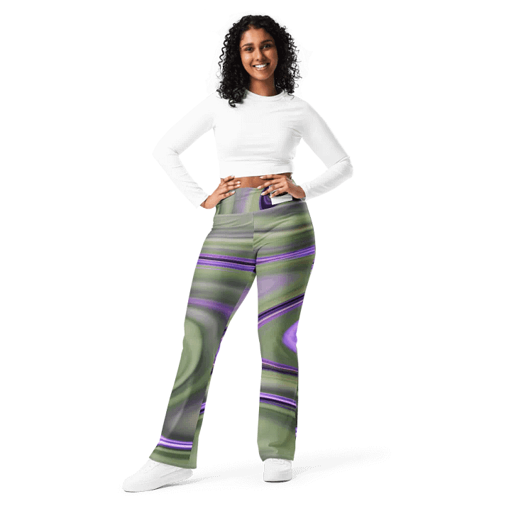 Oasis Swirl Flare Leggings product image (1)