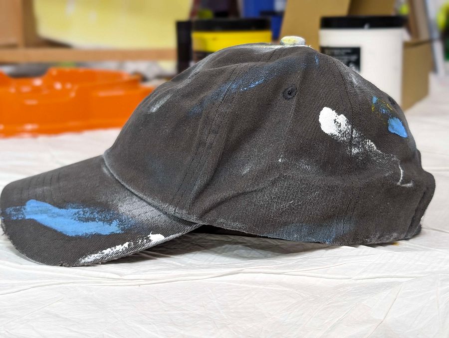 "ARTIST" HAT product image (2)