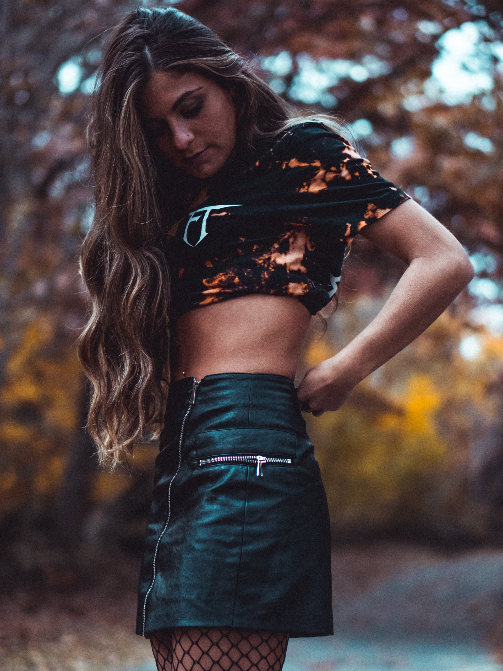 Bleached Skull Tee CropTop product image (2)