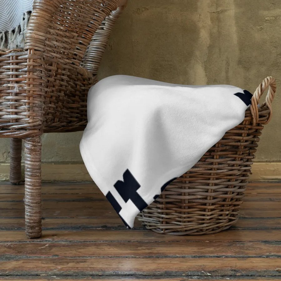 Copperhead 347 Throw Blanket - 50″ × 60″ (127 × 153 cm) product image (10)