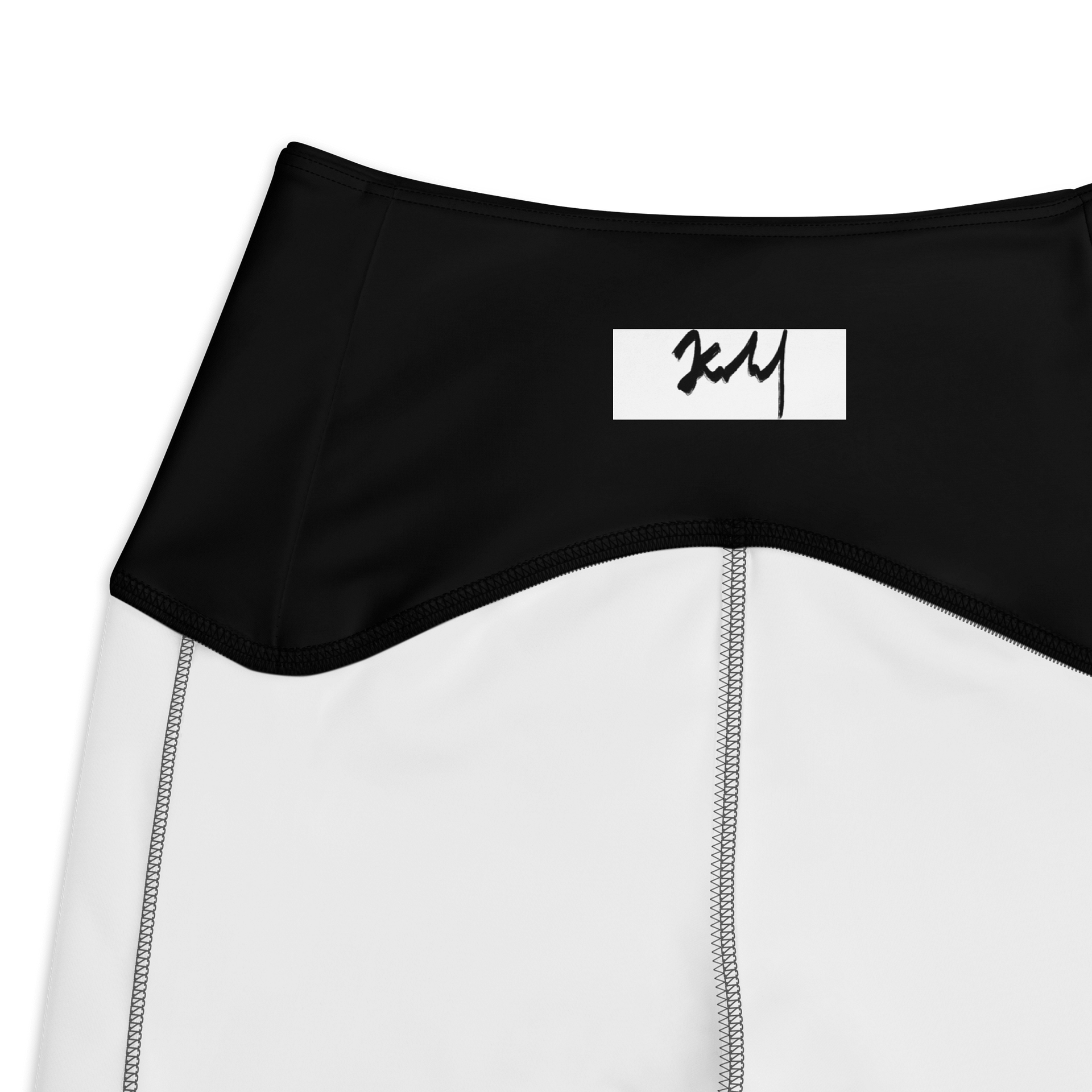 Sun-Protected Crossover Leggings with Pockets product image (3)