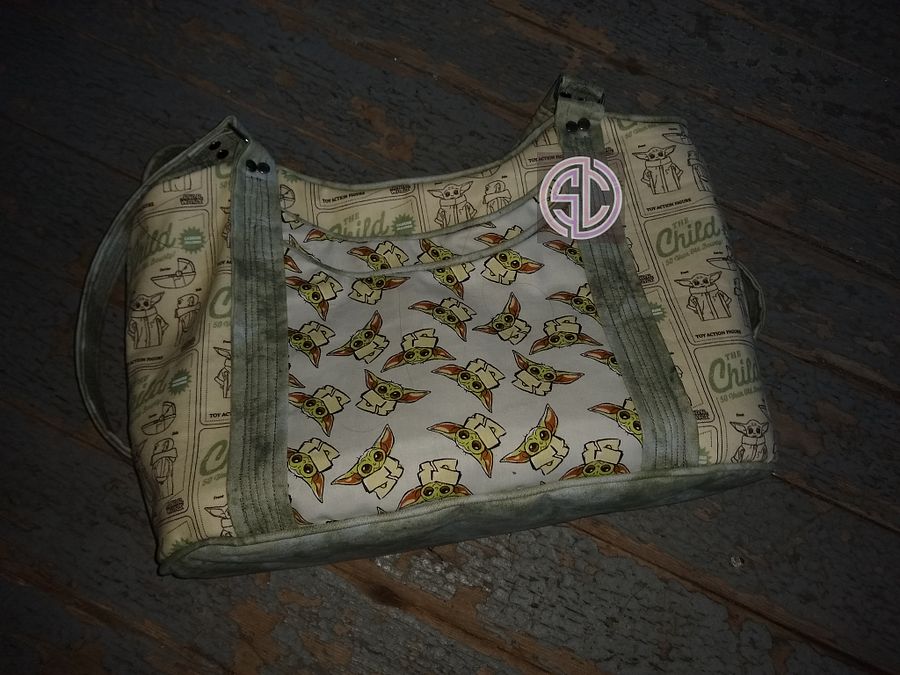 Green Alien Purse 🐑 product image (2)