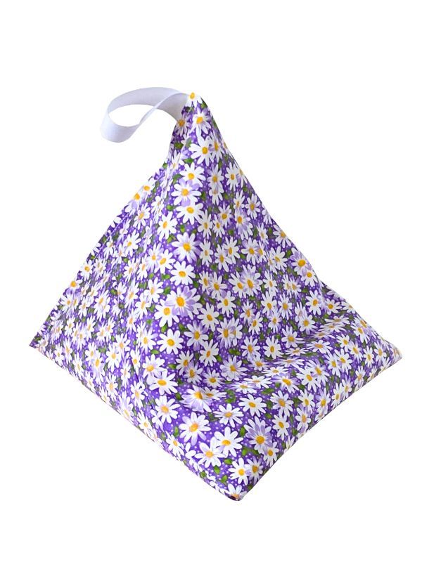 Daisies On Purple Background Fabric Print product image (6)