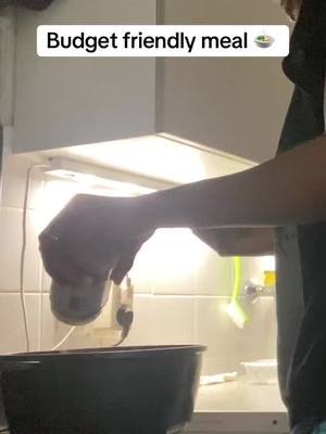 Happy to say it’s soup making season again!!! #soup #healthycooking #budgetfriendly #budgetmeals 