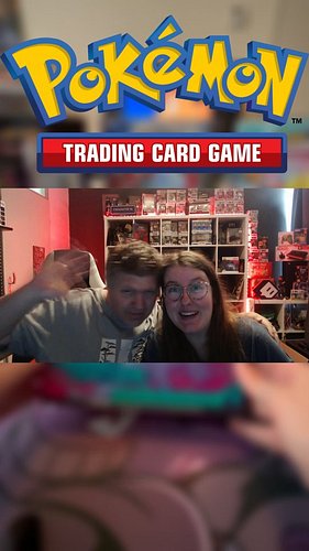 Pokemon time! Met vandaag de Journey Together ETB samen met @itsgewoonsarah 😘 #tcg #pokemon #packopening #pokémontcg #tcgcomm...