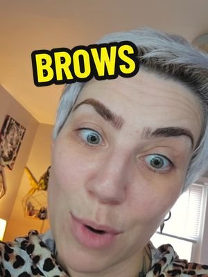 COME IN REAL CLOSE TO MY BROWS #espresso #makeup #wow 