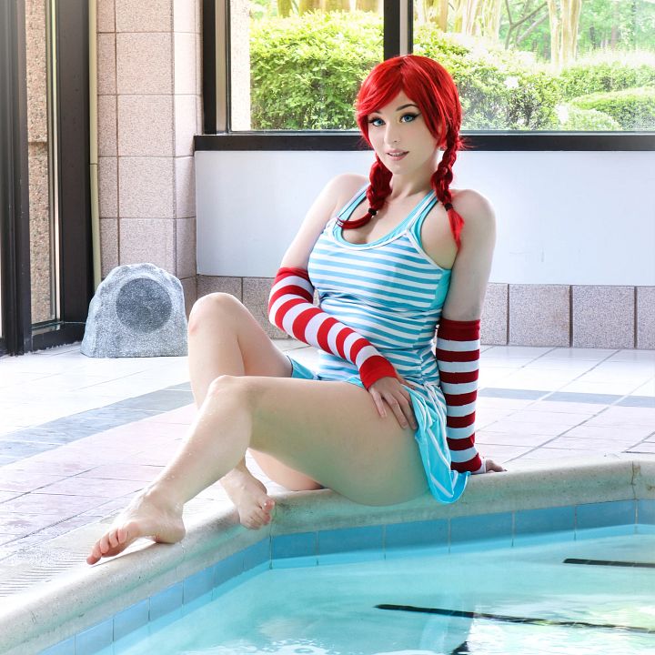 Swimmy Wendy - 16 Hi Res product image (1)