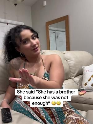 Whats on the Older Sister Description, please type on the comments ➡️➡️➡️ 🤣🤣 #Familyissues #brotherandsister #sibling #lifestyle 