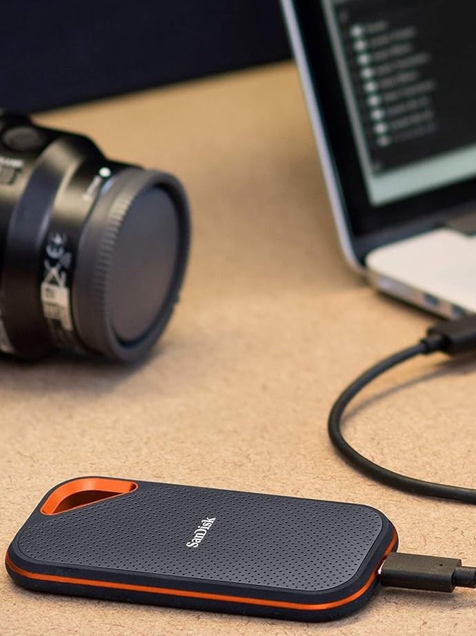 SanDisk 2TB Extreme PRO Portable SSD product image (1)