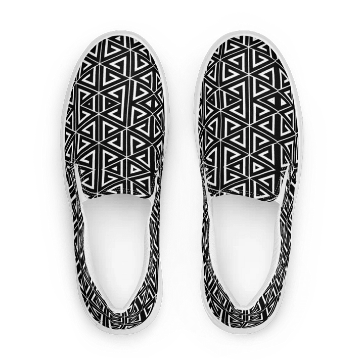 Black and white triangular elegance Men's Slip-On Canvas Shoes product image (1)