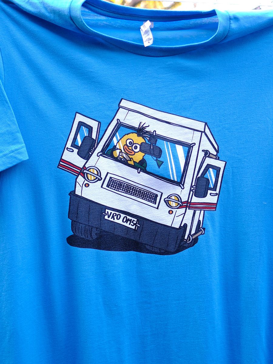 Wheelie Yellow Driving unisex T-shirt! (front print only!) product image (4)