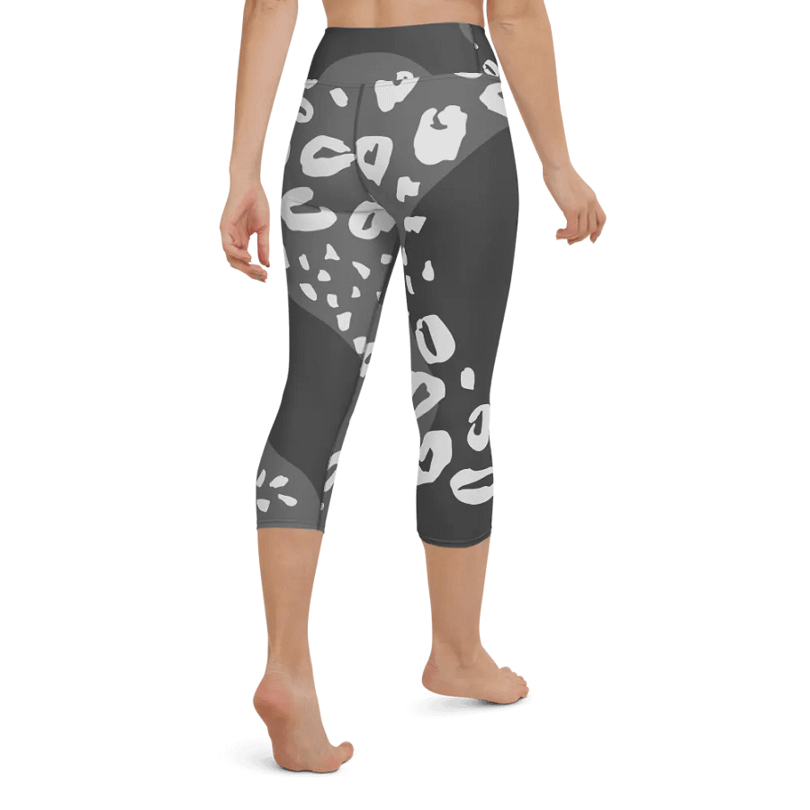 Grey Leopard Yoga Capri Leggings product image (3)