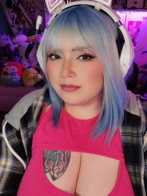 While I'm not delulu, I am happy! #notdelulu #happy #wig #streamer #makeup 