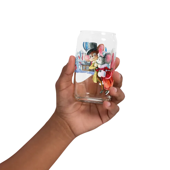 Warm Winter Embrace Can-Shaped Glass | Four Seasons of Love Collection product image (2)