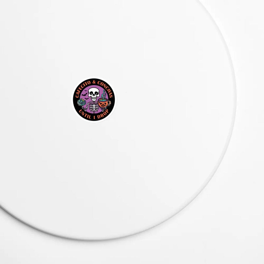 Cafecito and Conchas Circle Magnet product image (6)